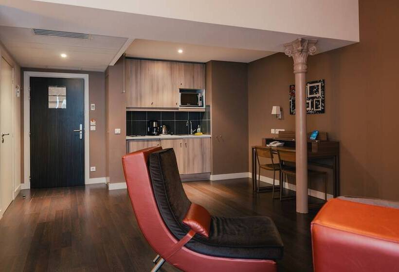スタンダードスタジオ, Comfort Aparthotel Saint Etienne