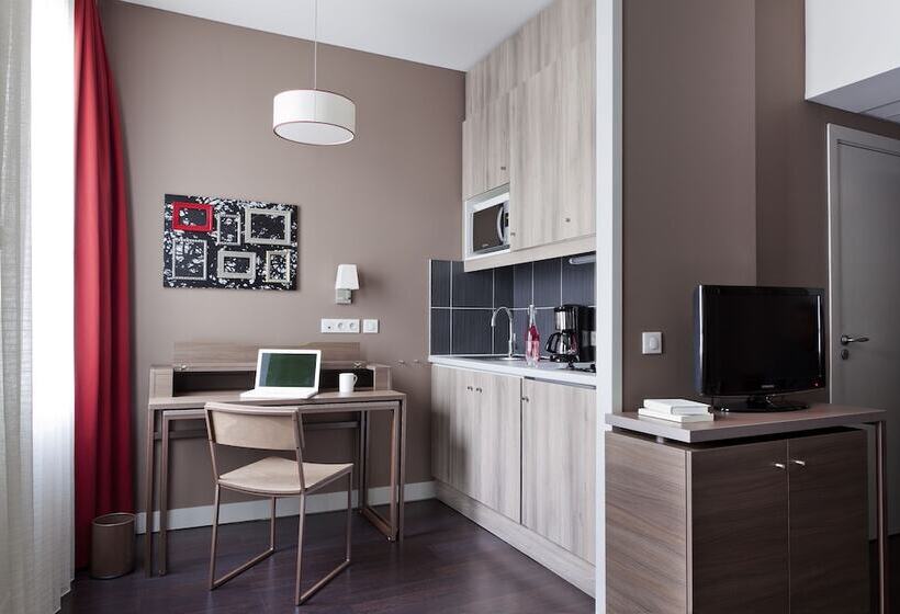 スタンダードスタジオ, Comfort Aparthotel Saint Etienne