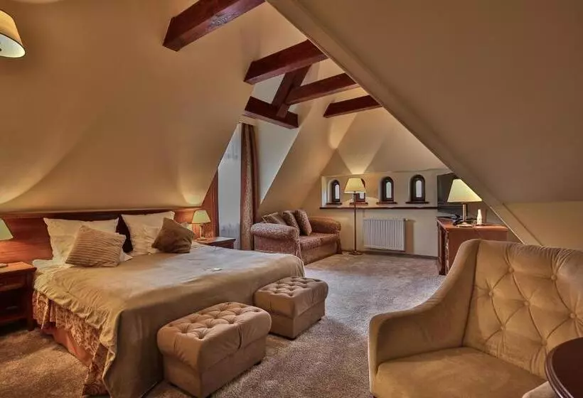 اتاق لوکس, Grand Hotel Stamary