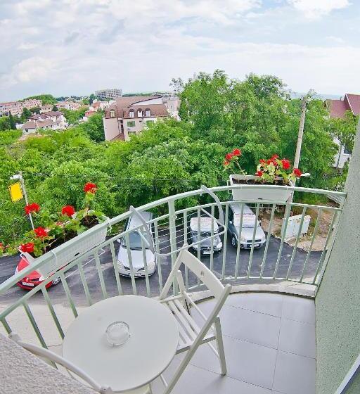 스탠다드 발코니 룸 바다 전망, Amfora