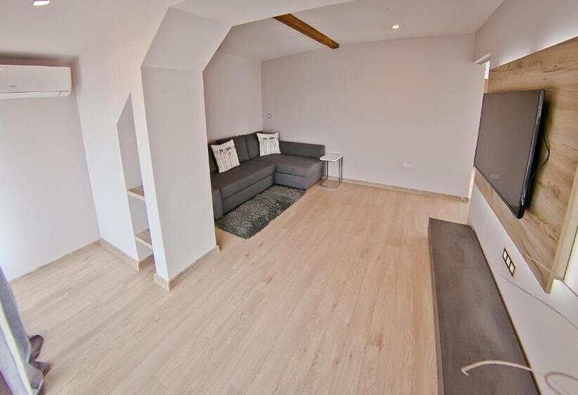 프레지덴셜 스위트, Amfora