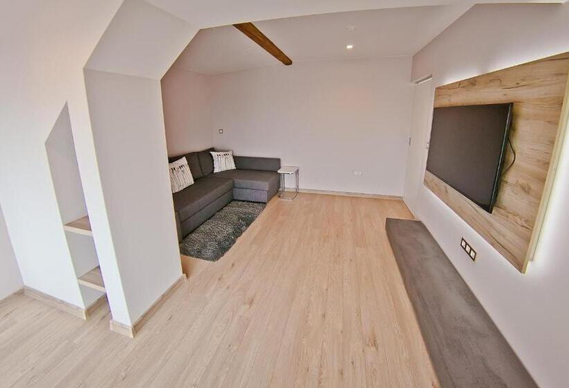 프레지덴셜 스위트, Amfora