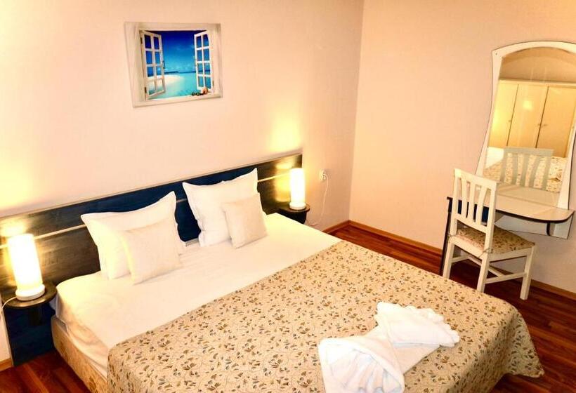 스탠다드 발코니 룸 바다 전망, Amfora