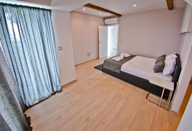 프레지덴셜 스위트, Amfora