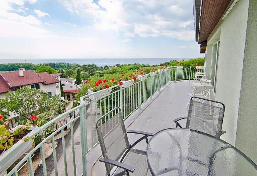 프레지덴셜 스위트, Amfora