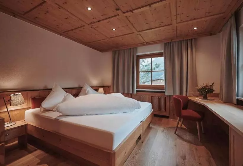 اتاق استاندارد, Austria