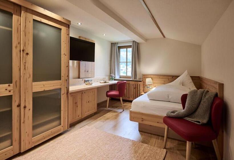 标准单人间, Austria