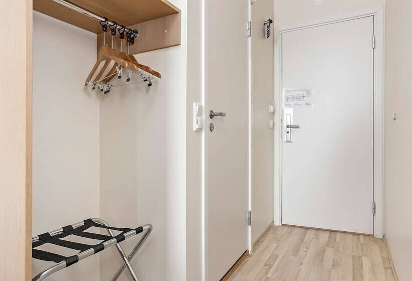 غرفة عائلية, Best Western Leto Arena