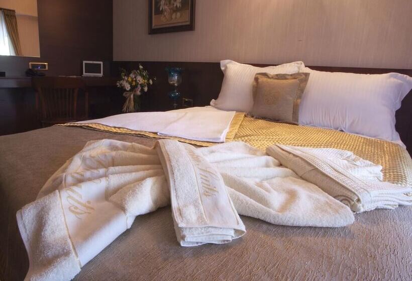 Pokój Standard, Burckin