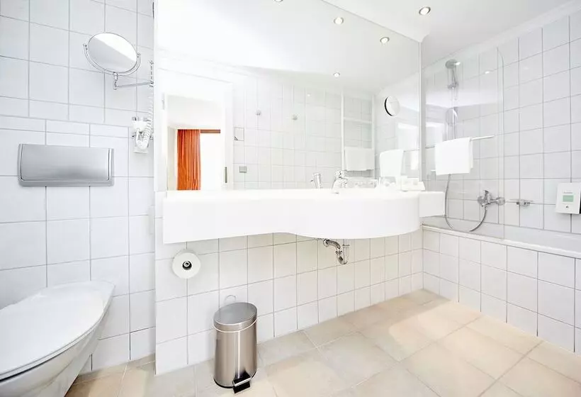 デラックスルーム, Cliff Hotel Rügen