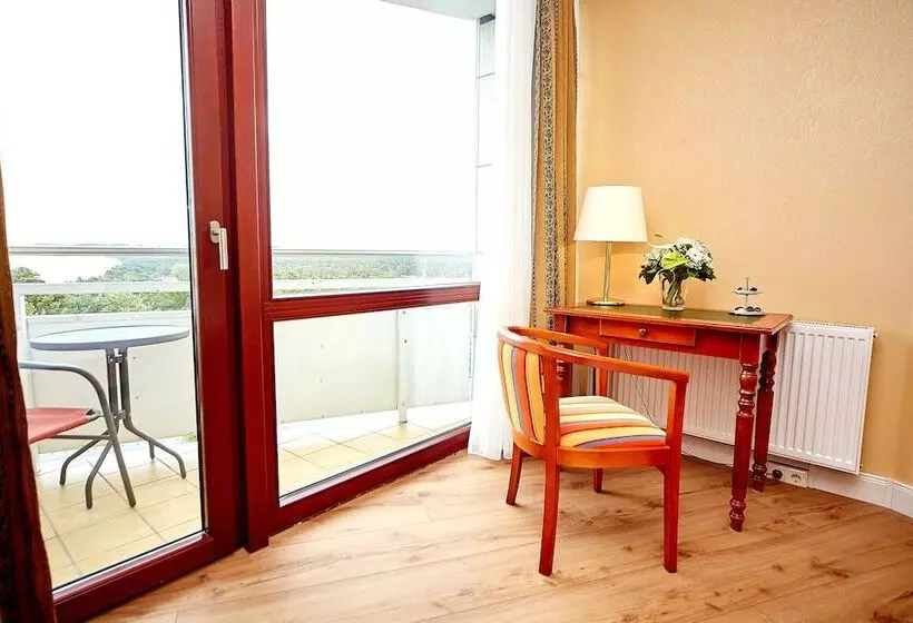 デラックスルーム, Cliff Hotel Rügen
