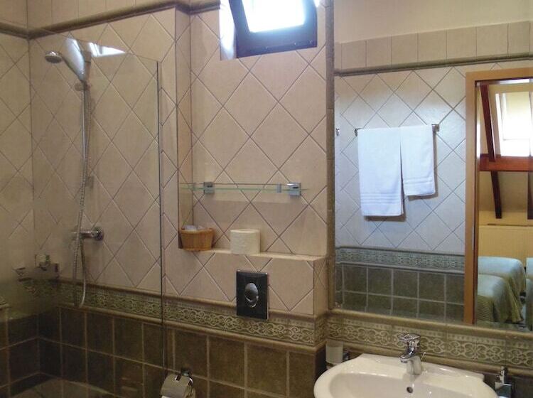 Четырехместный Номер Стандарт, Curtea Brasoveana