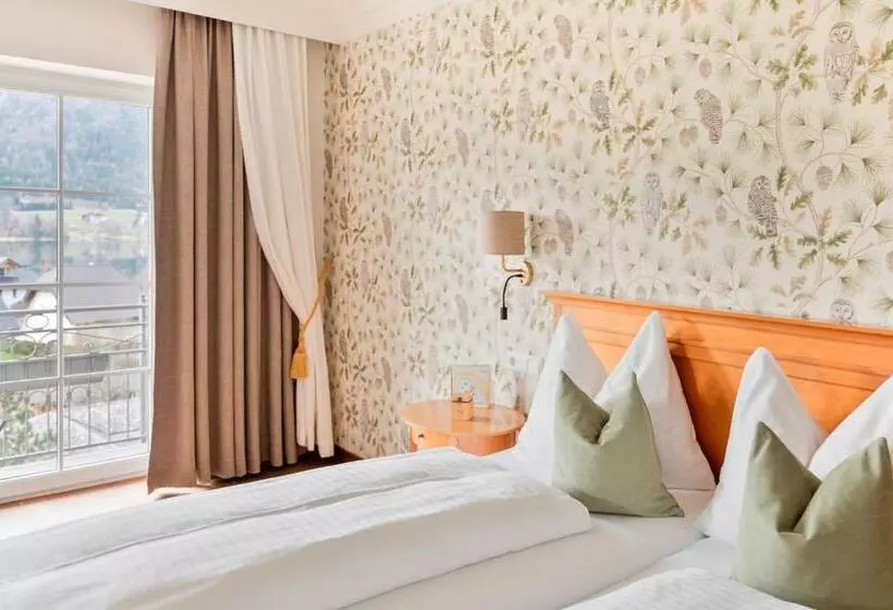 デラックススイート, Ebner S Waldhof Am See Resort & Spa