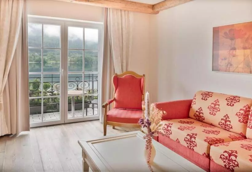 デラックスジュニアスイート, Ebner S Waldhof Am See Resort & Spa