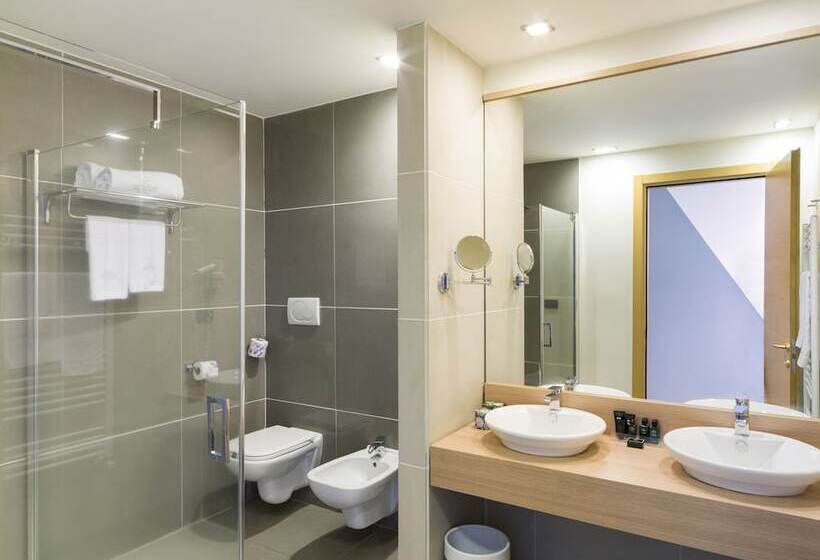 غرفة قياسية رباعية, Esperia Palace Hotel & Resort Spa