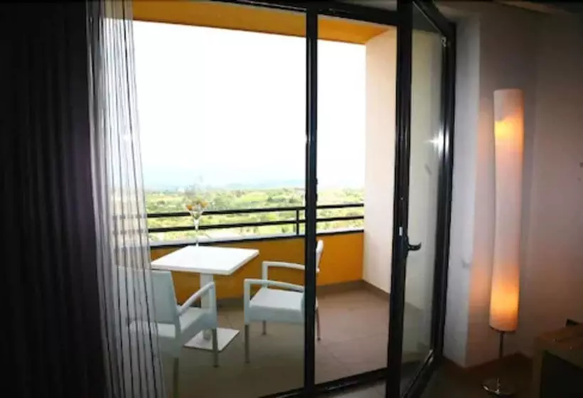 スタンダード4人部屋, Esperia Palace Hotel & Resort Spa