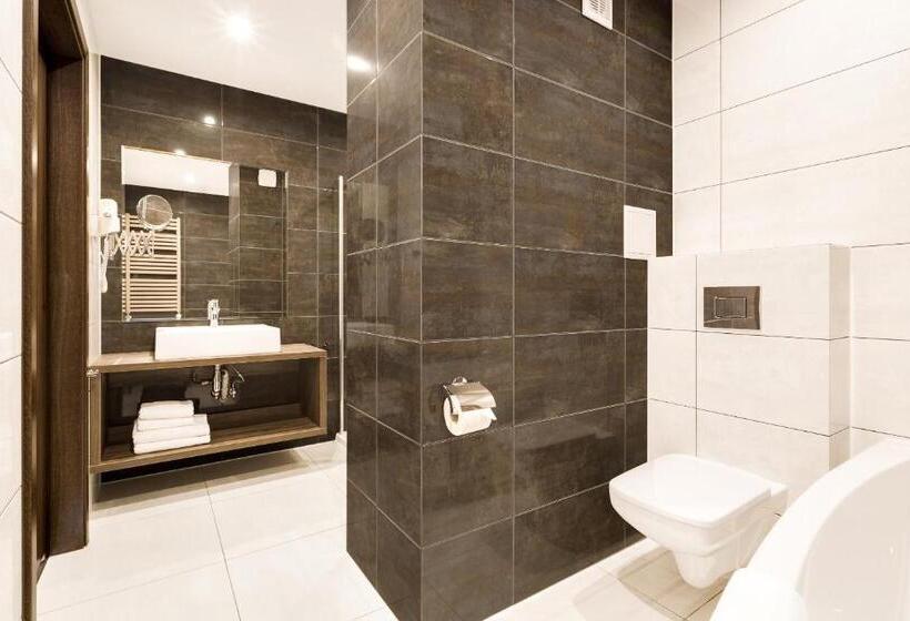 استودیوی سوپریور, Konradówka Wellness & Spa   300 Metrów Do Centrum