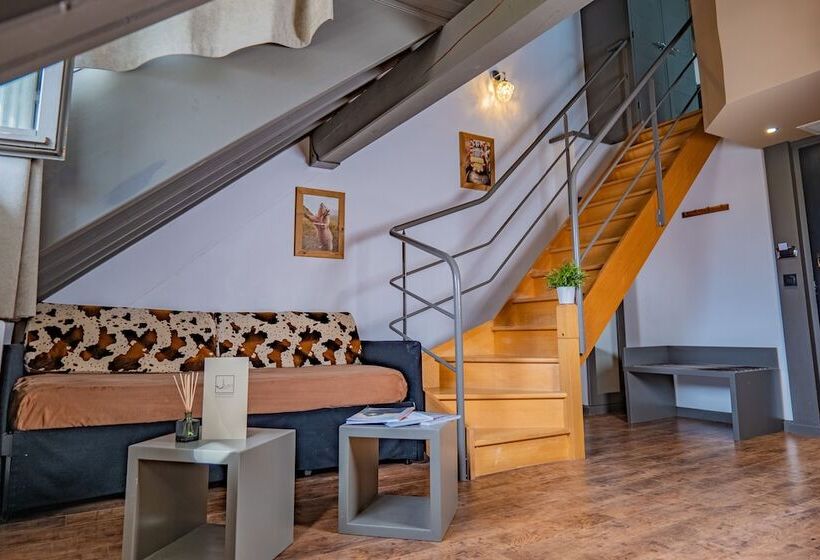 Люкс Дюплекс, La Maison Rouge