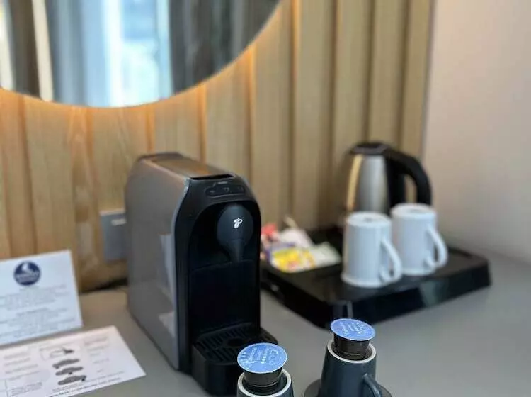 اتاق لوکس, Marina Boutique