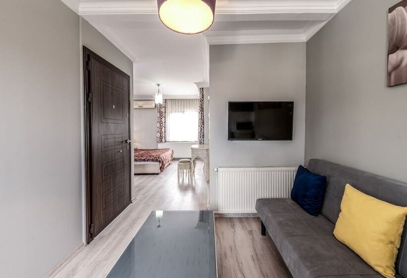 اتاق استاندارد در طبقه همکف, Masal