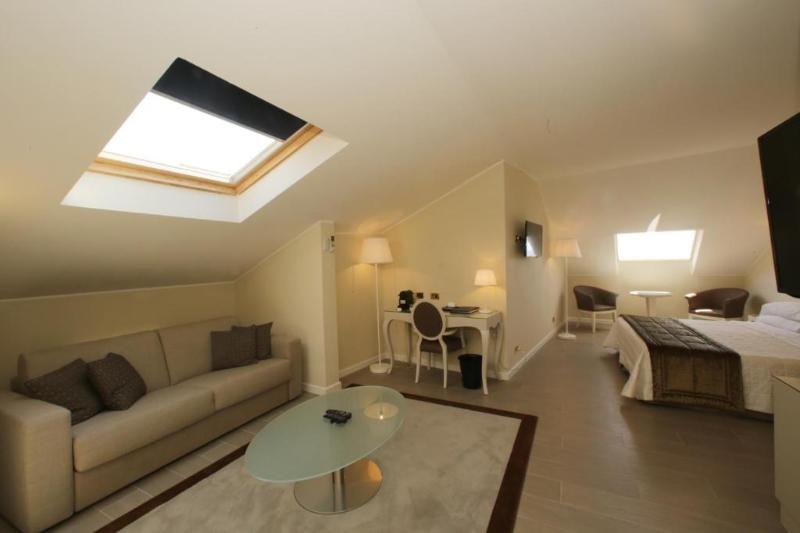 豪华套房, Miramare & Spa