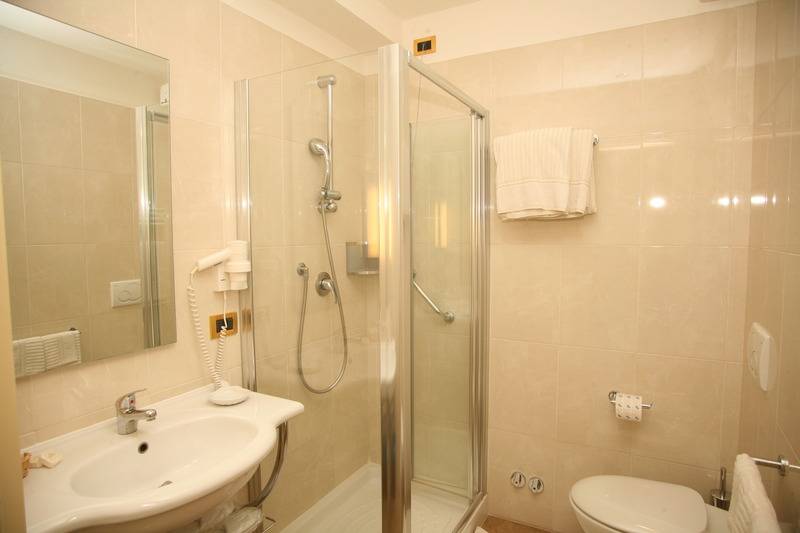 高级海景房, Miramare & Spa