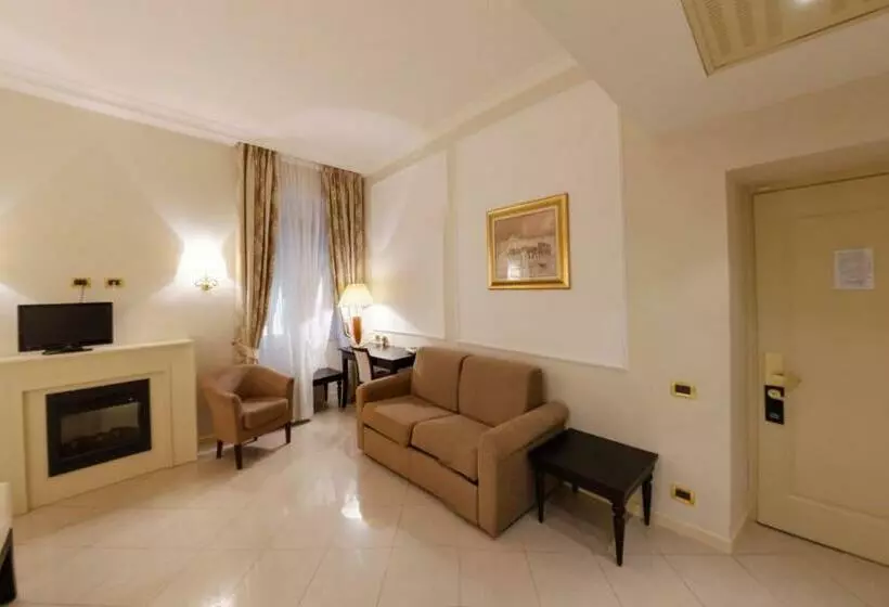 اتاق لوکس سه تخته, Miramare & Spa