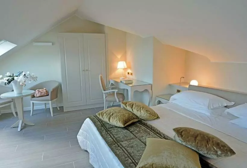 سوییت لوکس, Miramare & Spa