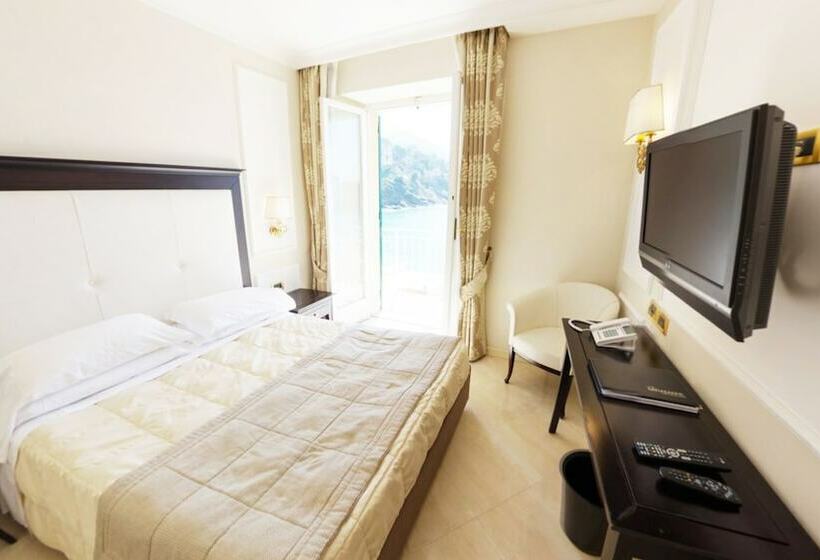 高级海景房, Miramare & Spa