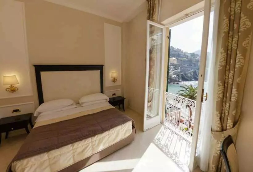 سوییت با چشم‌انداز دریا, Miramare & Spa