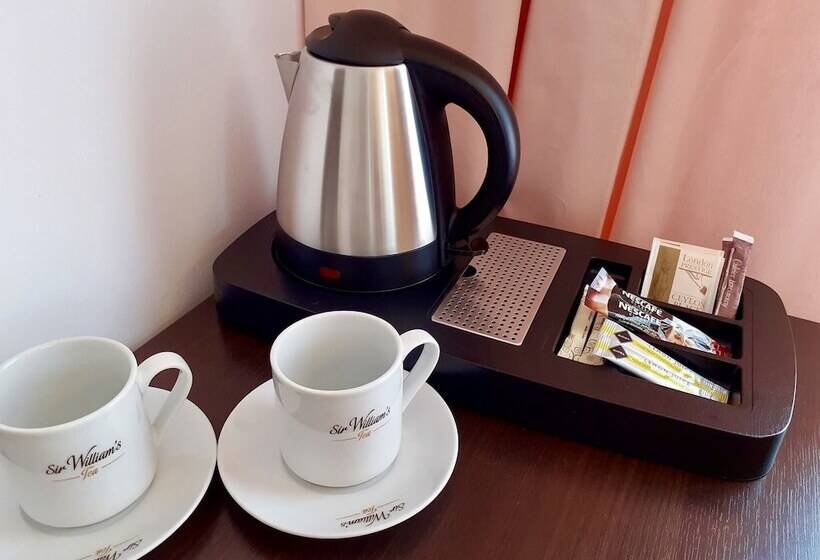 غرفة قياسية ثلاثية, Olecki