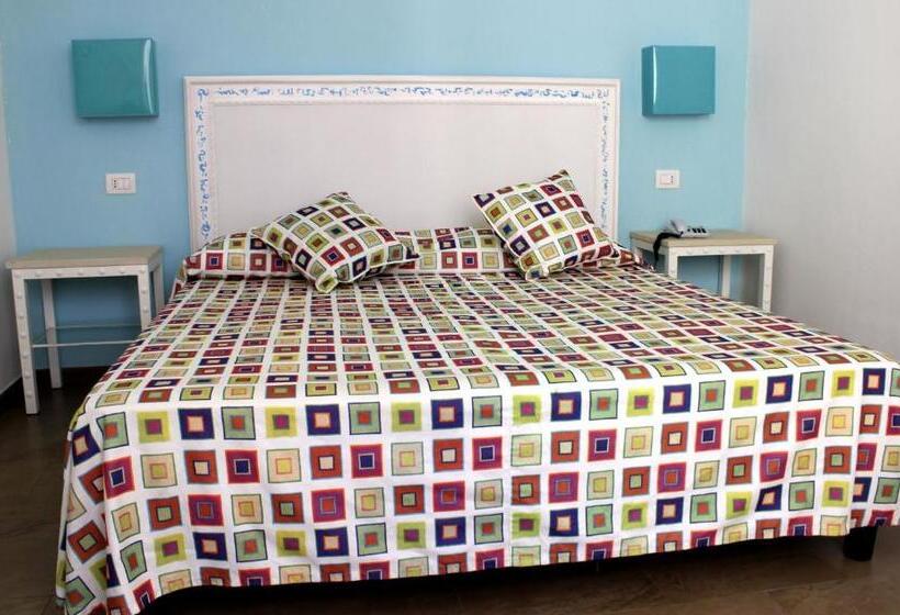 스탠다드 룸, O'Scià