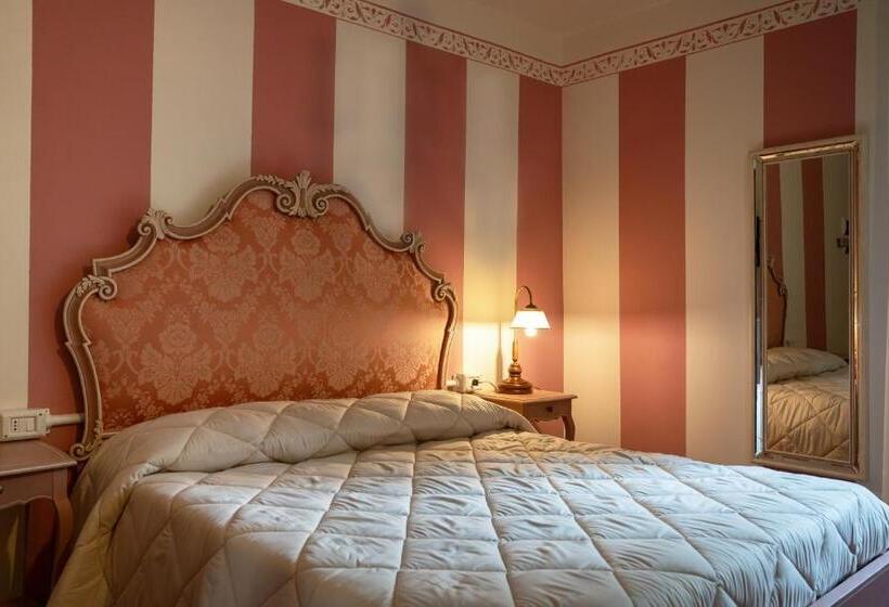 标准间, Rifugio La Foresta