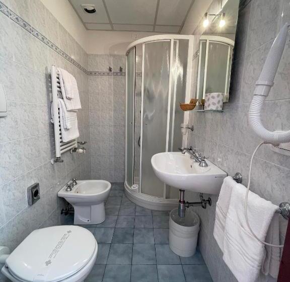 四人标准间, Rifugio La Foresta