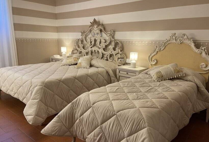 标准三人间, Rifugio La Foresta