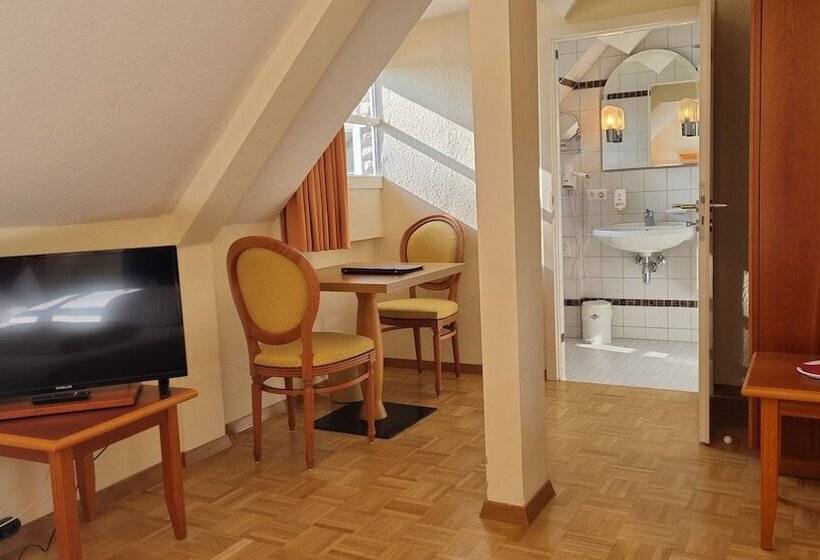 غرفة قياسية فردية, Seehotel Hubertus