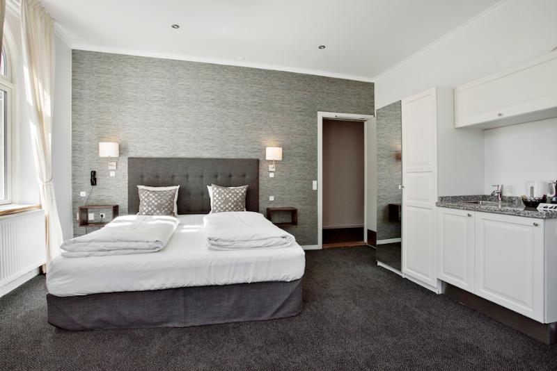 חדר קומפורט, Tiffany