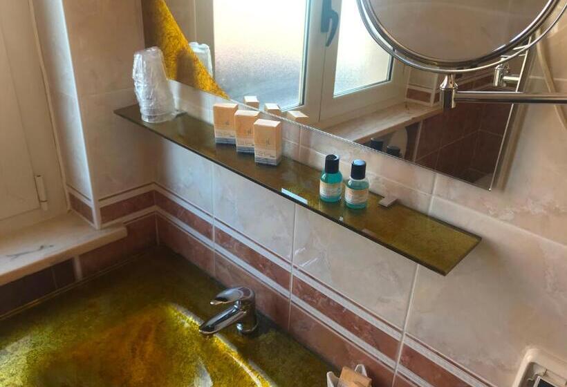 스탠다드 발코니 룸 바다 전망, Villa Gaia