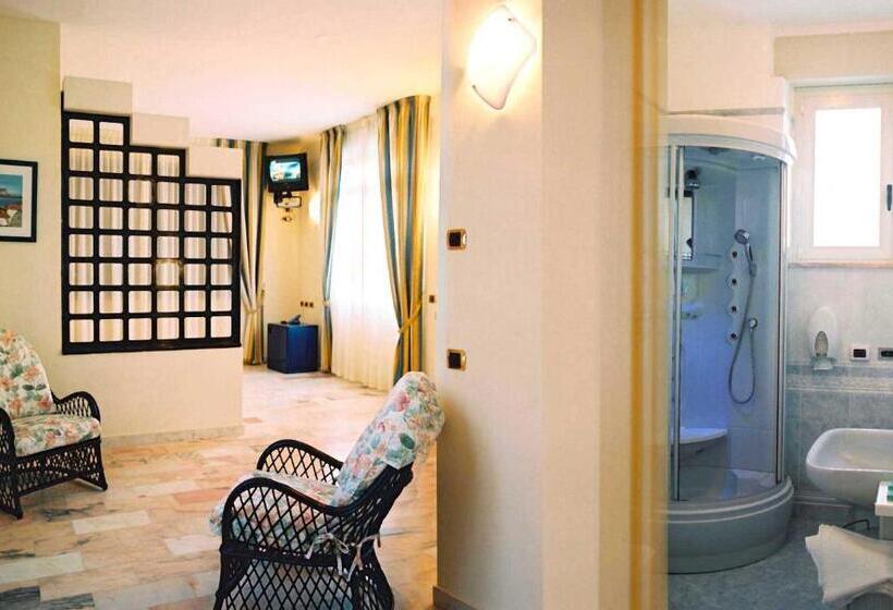 Люкс Вид на Сад, Villa Gaia