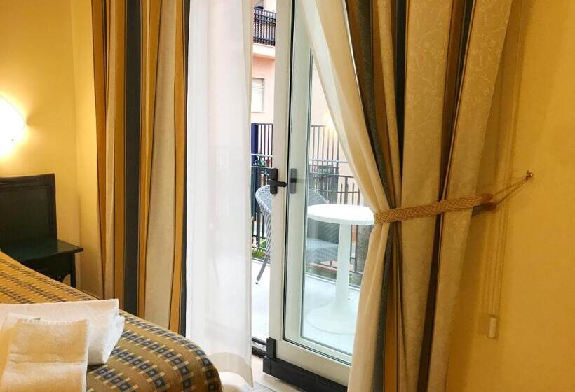 수피리어 룸 측면 바다 전망, Villa Gaia