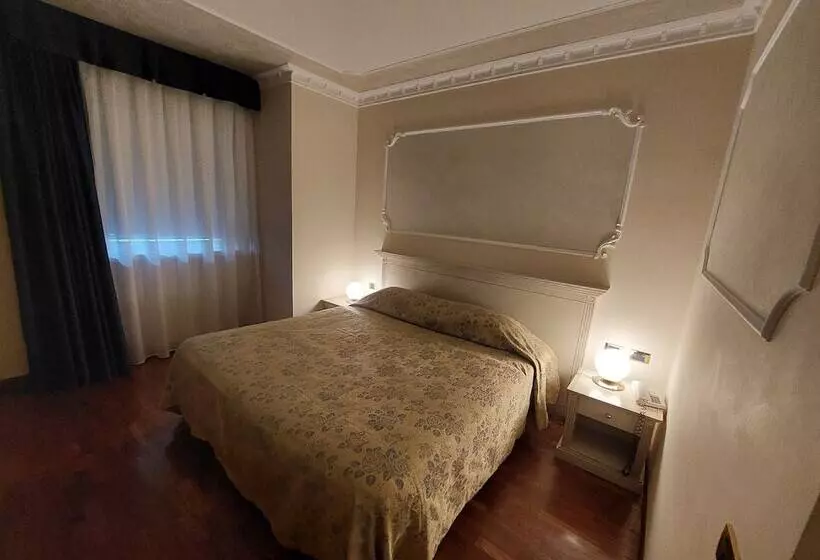 デラックスルーム, Villa Medici