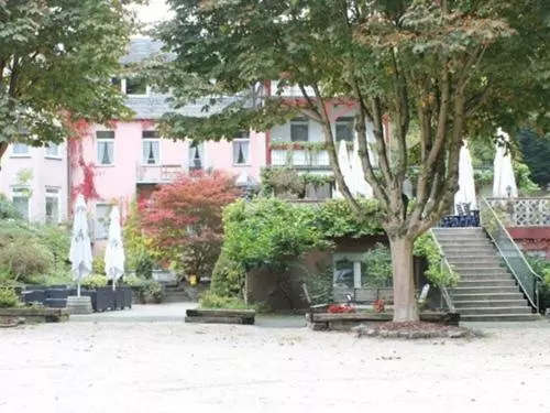 اتاق سوپریور, Winneburg