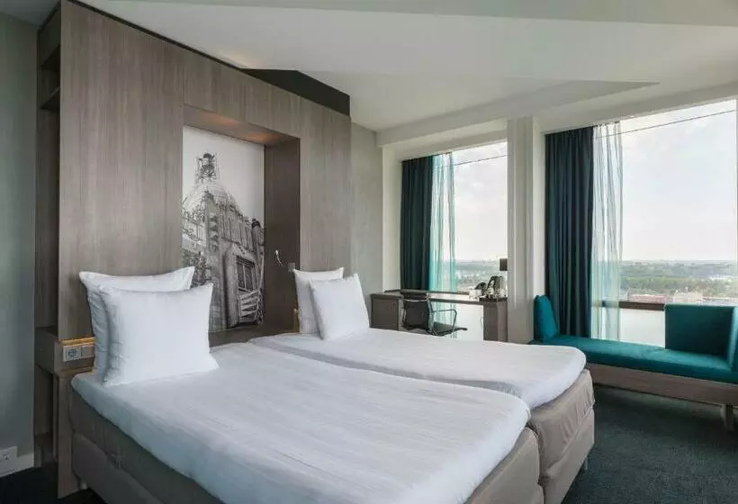 Deluxe-huone Kaupunkinäkymä, Leonardo Hotel Amsterdam Rembrandtpark