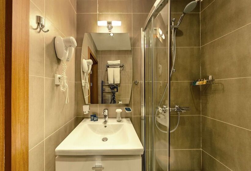 Полулюкс, Regnum Bansko Ski Hotel & Spa