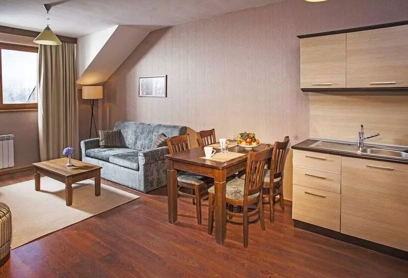 سوییت جونیور, Regnum Bansko Ski Hotel & Spa