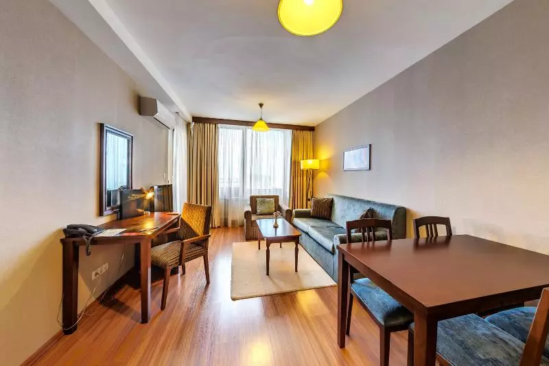 سوییت لوکس, Regnum Bansko Ski Hotel & Spa