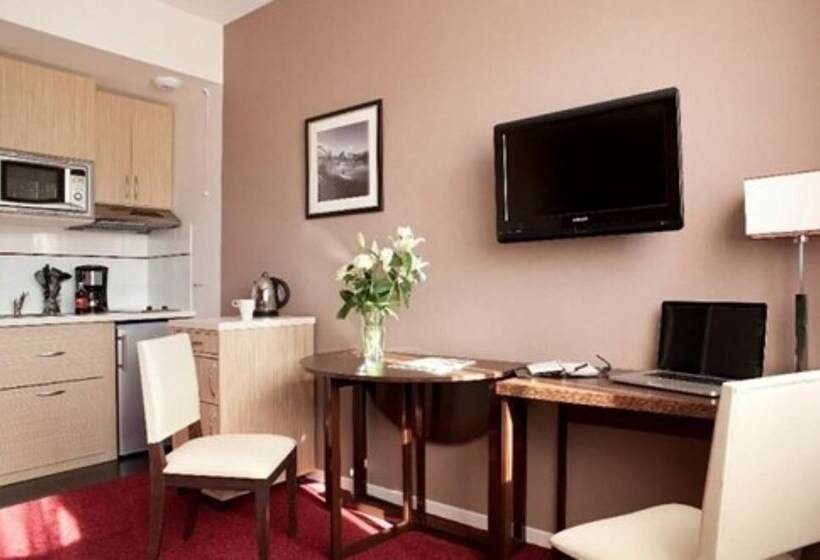 标准工作室, The Originals Residence Kosy Appart Hôtels Les Cèdres