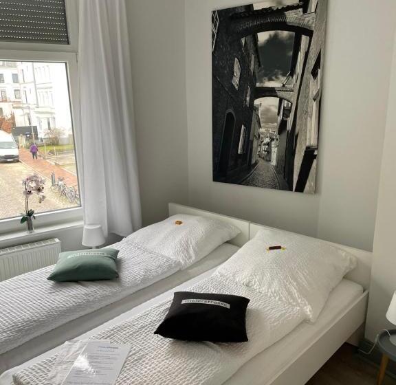 Quarto Familiar Deluxe, Meierstrasse