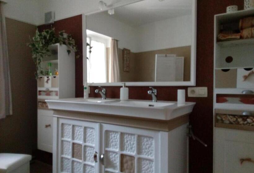 家庭套房, Chambres La Belle Vue