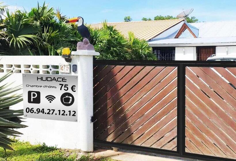 اتاق استاندارد, Hudace